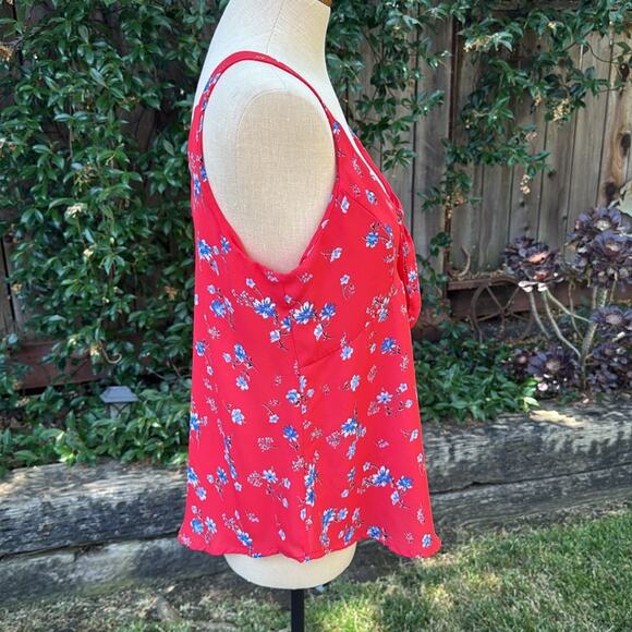 Sienna Sky Lightweight Floral Knotted Tank Blouse Size Medium - Picture 3 of 9